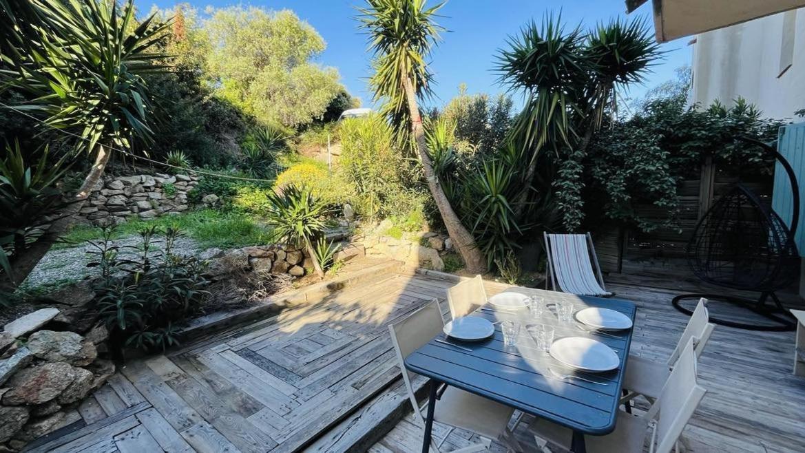 Cala Di Mare Rousse Apartment